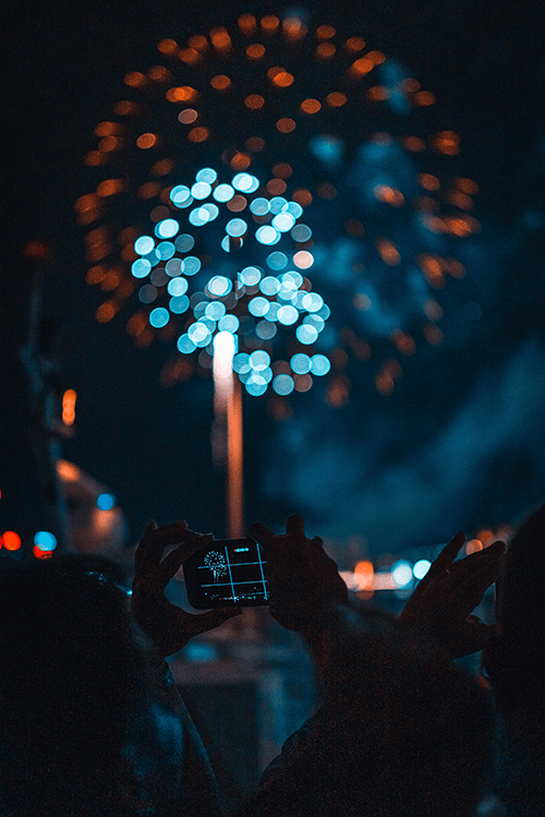 Am Feuerwerk erfreuen